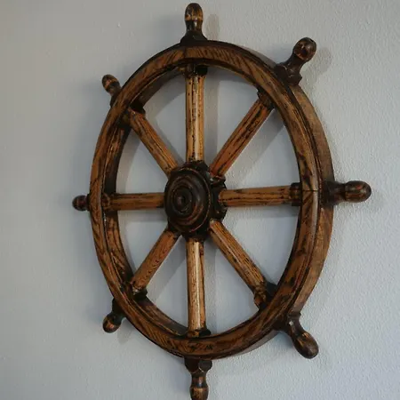 Timón - * Corcubión